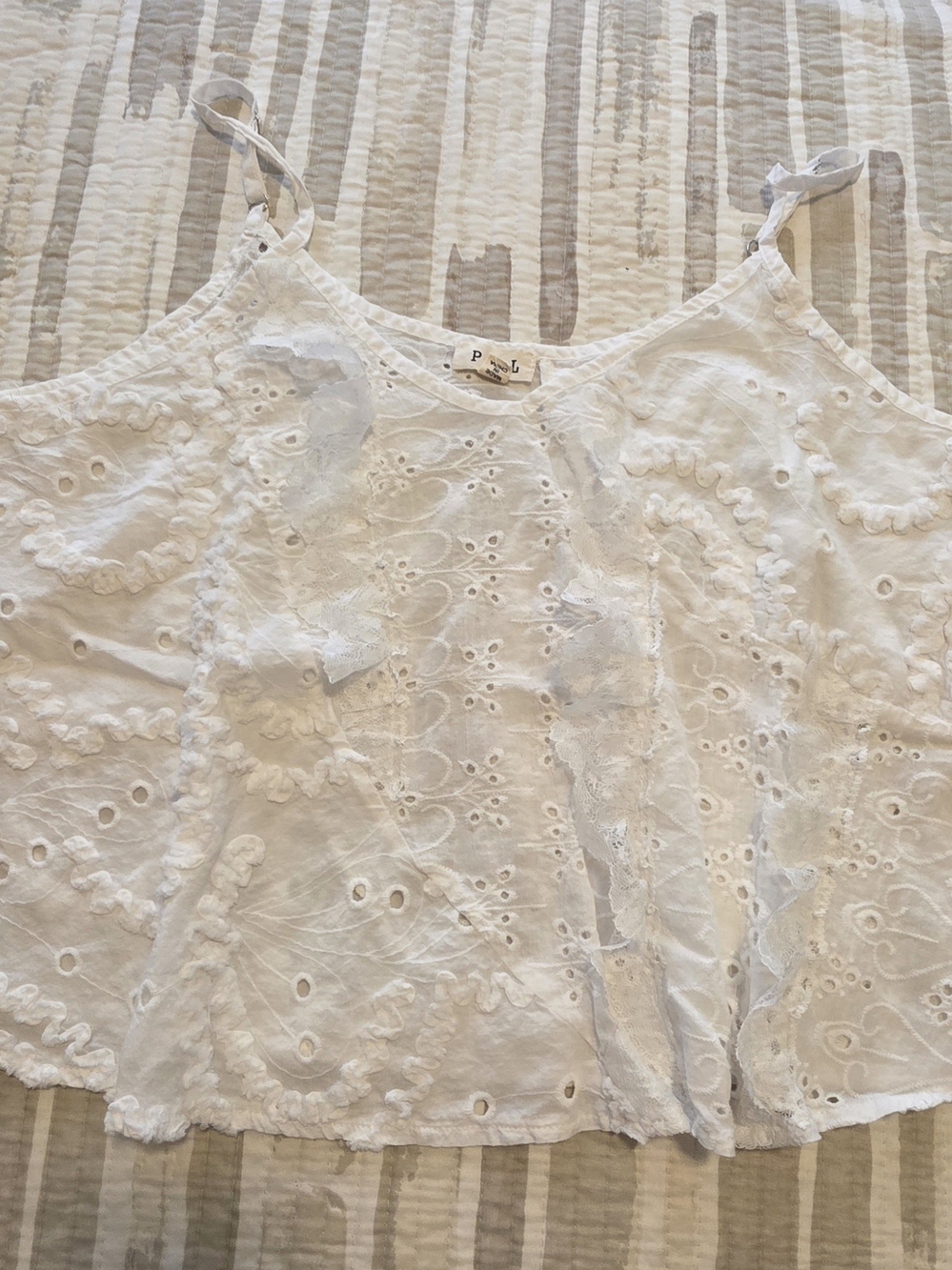 POL White Eyelet Camisole Tank Top